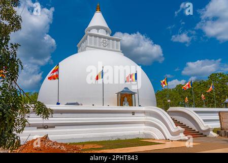 Kirivehara (Kiri Vehera) Schrein in Kataragama, Sri Lanka. Stockfoto