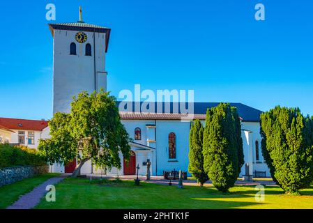 Blick auf die Marstrand-Kirche in Schweden. Stockfoto