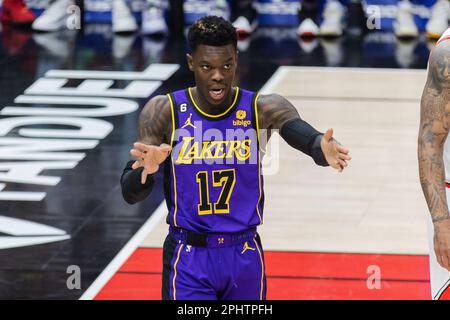 Chicago, USA. 29. März 2023. Chicago, USA, 29. März 2023: Dennis Schroder (17 Los Angeles Lakers) in Aktion während des Spiels zwischen den Chicago Bulls und den Los Angeles Lakers am Mittwoch, 29. März 2023 im United Center, Chicago, USA. (KEINE KOMMERZIELLE NUTZUNG) (Shaina Benhiyoun/SPP) Guthaben: SPP Sport Press Photo. Alamy Live News Stockfoto