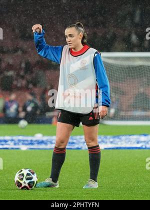 London, Großbritannien. 29. März 2023. London, England, März 29. 2023: Georgia Stanway (31 Bayern München) wärmt sich während des Viertelfinalspiels der UEFA Womens Champions League zwischen dem Arsenal FC und dem FC Bayern München im Emirates Stadium in London auf (Natalie Mincher/SPP). Guthaben: SPP Sport Press Photo. Alamy Live News Stockfoto