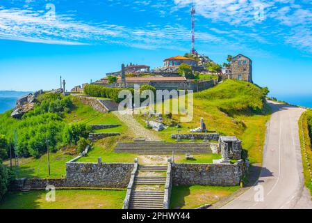 Eremitage auf dem Berg Santa Trega in der Nähe Einer Guarda, Spanien. Stockfoto