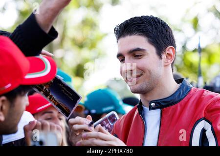 Melbourne Grand Prix Circuit, Melbourne, Victoria, Australien: 30. März 2023: Australian Formula 1 Grand Prix: Ankunft und Inspektion Tag: Der Alpenfahrer Esteban Ocon Nr. 31 kommt für die australische Formel 1 Stockfoto