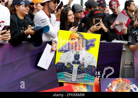 Melbourne, Australien. 30. März 2023. Fans, F1 Grand Prix von Australien auf dem Albert Park Circuit am 30. März 2023 in Melbourne, Australien. (Foto von HIGH TWO) dpa/Alamy Live News Stockfoto