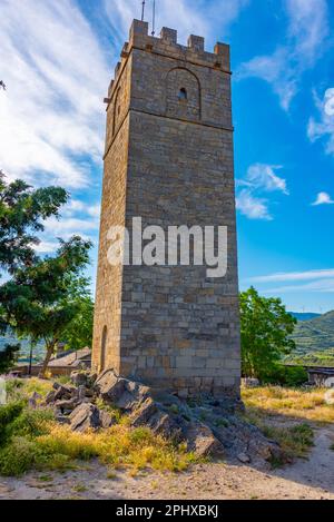 Torre del Homenaje im spanischen Dorf Sos del Rey Catolico. Stockfoto