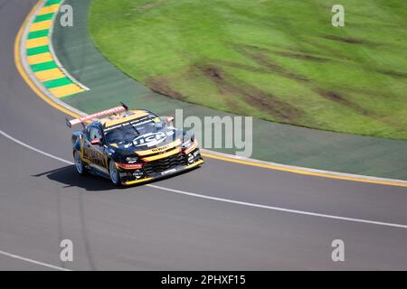 Melbourne, Australien, 30. März 2023. Mark Winterbottom (18), der am 30. März 2023 während des australischen Formel-1-Grand Prix auf der Melbourne Grand Prix Circuit in Albert Park, Australien, für Team 18 antritt. Kredit: Dave Hewison/Speed Media/Alamy Live News Stockfoto