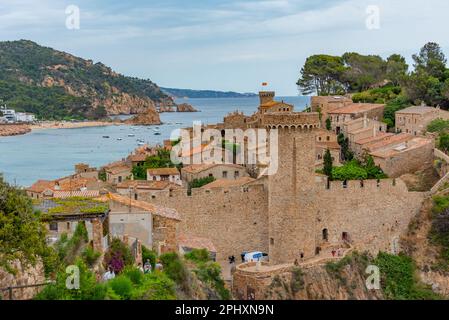 Burg Muralles de Tossa de Mar in Spanien. Stockfoto