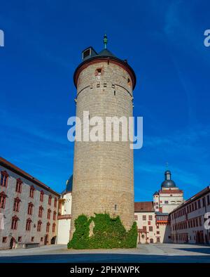 Innenhof der Festung Marienberg in Würzburg. Stockfoto