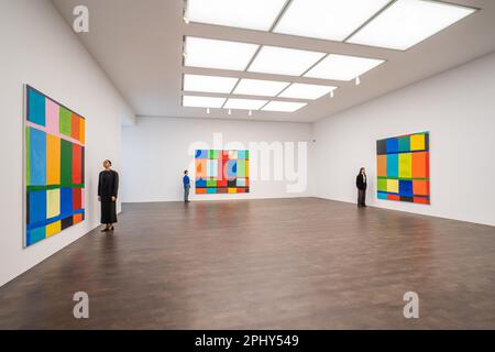 London UK 30. März 2023. Es wird eine Song-Ausstellung neuer Gemälde von Stanley Whitney geben, in der Gagosian-Galerie London. Kredit: amer Ghazzal/Alamy Live. Nachrichten Stockfoto