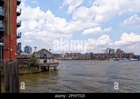 Bermondsey South East London von China Wharf, River Thames - London, Vereinigtes Königreich, 1. Juni 2019 Stockfoto