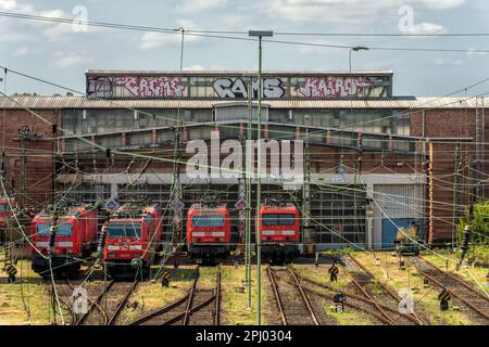 Lokomotivschuppen am Frankfurter Hauptbahnhof, Hessen, Deutschland Stockfoto