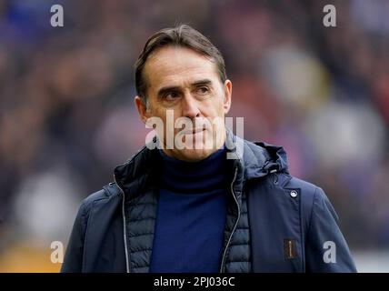 Dateifoto von 04-03-2023 von Wolverhampton Wanderers Manager Julen Lopetegui, der seine Stars der Wolves gedrängt hat, sich dem Druck des Überlebenskampfs der Premier League zu stellen. Ausgabedatum: Donnerstag, 30. März 2023. Stockfoto