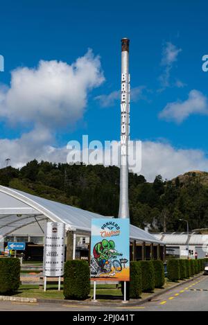 Brewtown in Upper Hutt, Neuseeland, eine Besucherattraktion mit zahlreichen Craft-Bier-Brauereien und einer Destillerie. Panhead Brauerei Stockfoto