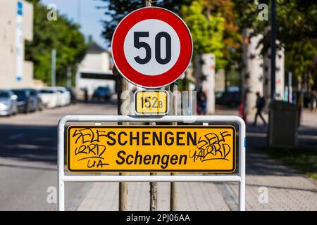 Gemeinde Schengen im Grenzdreieck, Ortsname Das Eponym eines wichtigen europäischen Projekts. Schengen, Kanton Remich, Luxemburg Stockfoto