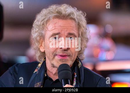 Moderator Thomas Gottschalk, Porträt. 50 Jahre ZDF Hitparade, Jubiläumssendung des TV-Klassikers mit Hit Songs und Hit Parade Künstlern, Aufnahme Stockfoto