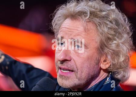 Moderator Thomas Gottschalk, Porträt. 50 Jahre ZDF Hitparade, Jubiläumssendung des TV-Klassikers mit Hit Songs und Hit Parade Künstlern, Aufnahme Stockfoto