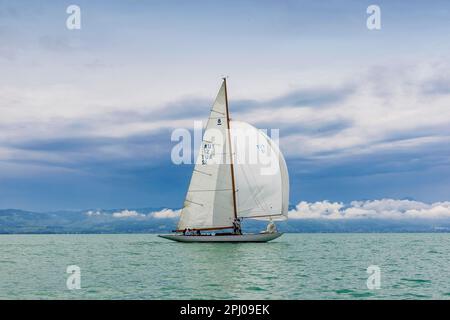 Segeln auf dem Bodensee, Weltmeisterschaft von 8mR Yachten, die historische 8-Meter-Klasse gilt als die schönste und größte Bootsklasse Stockfoto
