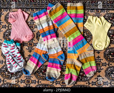 Haufen von Socken Stockfoto