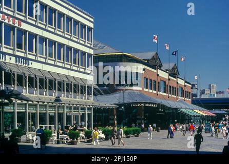 1992 HISTORISCHES FULTON MARKTGEBÄUDE SOUTH STREET SEAPORT DOWNTOWN MANHATTAN NEW YORK CITY USA Stockfoto