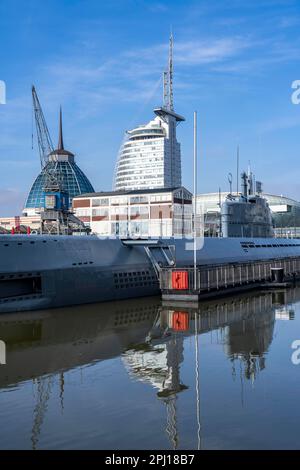 U-Boot, Wilhelm Bauer, Technologiemuseum, Alter Hafen, Hafenbecken, Hafenviertel, Sail City Building, Klimahaus Bremerhaven, Museumsschiffe, Stockfoto