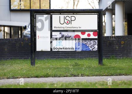 ROTTERDAM - Außenansicht der Marktforschungsagentur USP. Die personenbezogenen Daten von 100.000 bis 150.000 Personen in den Niederlanden wurden möglicherweise durch die Agentur weitergegeben. Andere große niederländische Marktorganisationen, darunter der Marktforscher Blauw, sind ebenfalls von demselben Leck betroffen. Nach Angaben der beiden Behörden ist die Quelle des Lecks der Softwareanbieter Nebu. ANP BAS CZERWINSKI niederlande raus - belgien raus Stockfoto