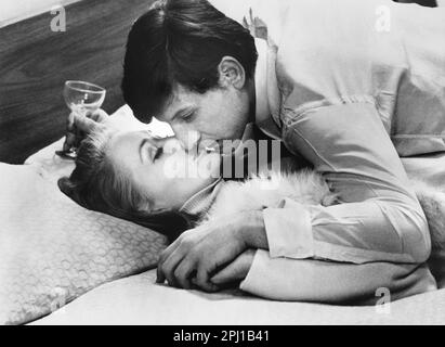 Faye Dunaway, Barry Primus, am Filmset „Puzzle of a Downfall Child“, Universal Pictures, 1970 Stockfoto