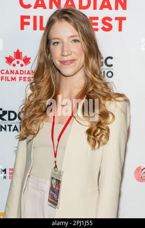 Toronto, Kanada. 29. März 2023. Holly Pruner besucht das „Great See You“ Premeire - Canadian Film Festival in der Scotiabank in Toronto. Das Canadian Film Fest ist eine gemeinnützige Organisation, deren Mission es ist, die Kunst des Kinogeschichtenerzählens zu feiern, indem ausschließlich kanadische Filme gezeigt werden. Das Festival vereint filmliebende Zuschauer mit einer vielfältigen Auswahl an Features und Shorts aus dem ganzen Land. Kredit: SOPA Images Limited/Alamy Live News Stockfoto