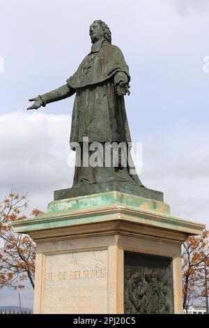 Monseigneur de Belsunce (1671-1755), Cathédrale de la Major, Place de la Major, Marseille, Bouches-du-Rhone, Provence, Frankreich, Mittelmeerraum, Europa Stockfoto