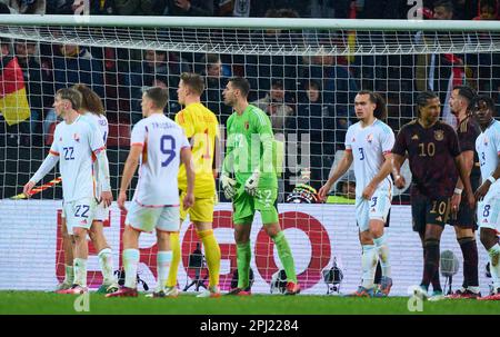 Marc-Andre ter STEGEN, DFB 1 Koen Casteels, Torwart Belgien Nr.12 Serge Gnabry, DFB 10 Leandro Trossard, Belgien Nr. 9 Romeo Lavia, Belgien Nr.18 in den letzten Minuten des Freundschaftsspiels DEUTSCHLAND-BELGIEN 2-3 Vorbereitung auf die Europameisterschaft 2024 in Deutschland,Staffel 2022/2023, am 28. März 2023 in Köln, Köln Deutschland. © Peter Schatz / Alamy Live News Stockfoto