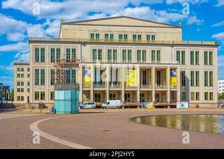 Leipzig, Deutschland, 8. August 2022: Blick auf die Leipziger Oper. Stockfoto