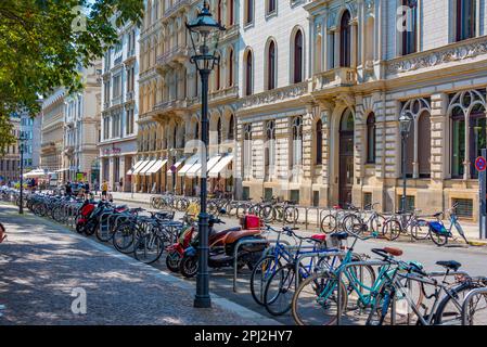 Leipzig, Deutschland, 8. August 2022: Historische Häuser in der Leipziger Altstadt. Stockfoto