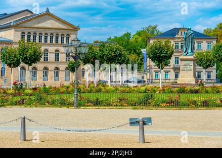 Coburg, Deutschland, 10. August 2022: Sommertag am Schlossplatz in Coburg. Stockfoto