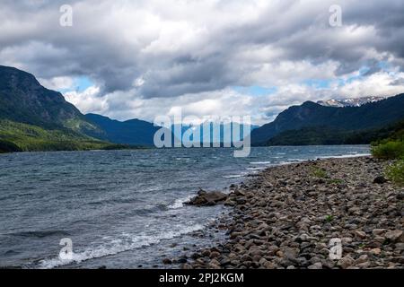 Rivadavia Lake am Los Alerces National Park, Provinz Chubut, Argentinien Stockfoto