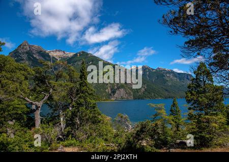 Rivadavia Lake am Los Alerces National Park, Provinz Chubut, Argentinien Stockfoto