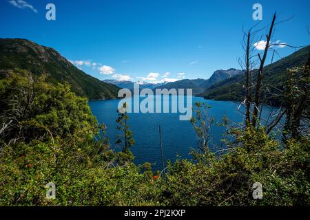 Rivadavia Lake am Los Alerces National Park, Provinz Chubut, Argentinien Stockfoto