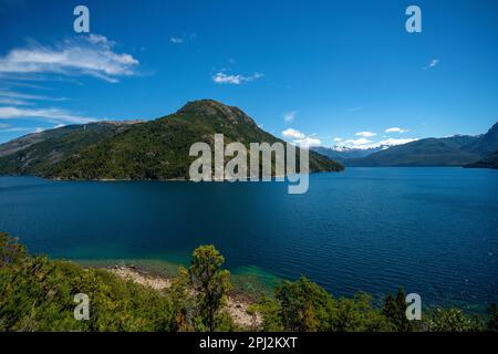 Rivadavia Lake am Los Alerces National Park, Provinz Chubut, Argentinien Stockfoto