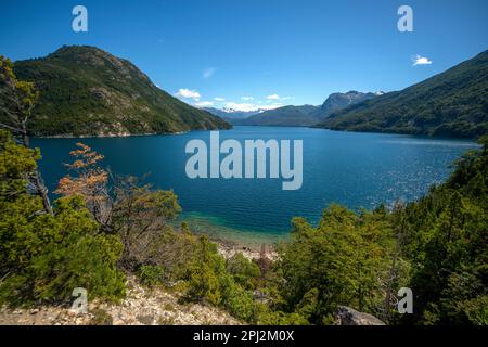 Rivadavia Lake am Los Alerces National Park, Provinz Chubut, Argentinien Stockfoto