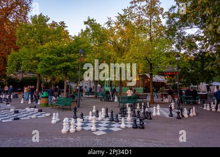 Genf, Schweiz, 19. September 2022: Park an der Universität Genf, Schweiz. Stockfoto