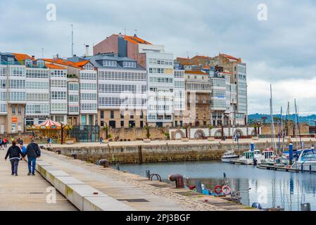 A Coruna, Spanien, 11. Juni 2022: Blick auf den Hafen Von A Coruna, Spanien. Stockfoto