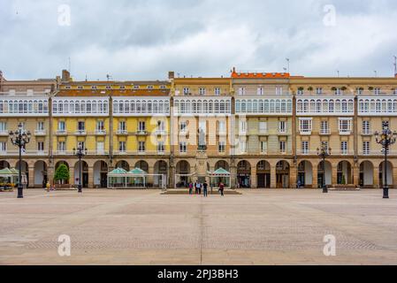 A Coruna, Spanien, 11. Juni 2022: Maria Pita Statue in A Coruna, Spanien. Stockfoto