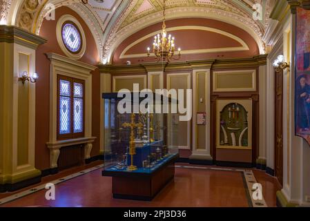 Teruel, Spanien, 5. Juni 2022: Das Innere des Museums der Heiligen Künste in Teruel, Spanien. Stockfoto