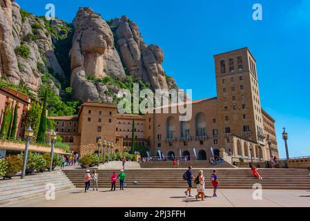Montserrat, Spanien, 29. Mai 2022: Abtei Santa Maria de Montserrat in Spanien. Stockfoto