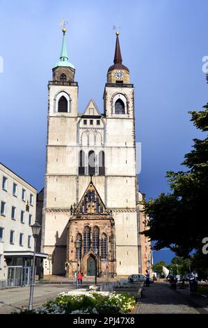 Deutschland, Sachsen-Anhalt, Magdeburg: Die Johanniskirche stammt aus dem 10. Jahrhundert, wurde jedoch viermal und jedes Mal zerstört Stockfoto