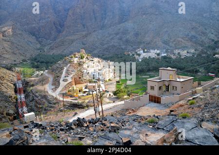 Oman: Das Dorf Bilad Sayt in Wadi Bani Awf im westlichen Hajar-Gebirge (Al Hajar al Gharbi). Stockfoto