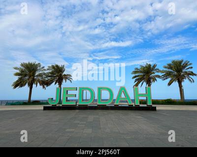 Jeddah, Saudi-Arabien - 18. Januar 2023: Jeddah-Schild an New Beech, Waterfront Stockfoto