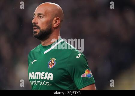 Brüssel, Belgien. 09. März 2023. BRÜSSEL, BELGIEN - MÄRZ 9: Pepe Reina von Villarreal CF schaut auf die Runde 16 Leg One - UEFA Europa Conference League Match zwischen RSC Anderlecht und Villarreal CF im Anderlecht Stadium am 9. März 2023 in Brüssel, Belgien (Foto von Joris Verwijst/Orange Pictures) Guthaben: Orange Pics BV/Alamy Live News Stockfoto