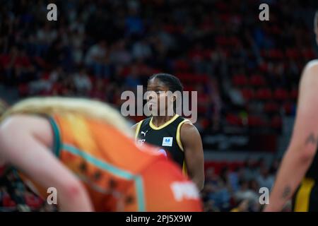 Saragossa, Spanien. 30. März 2023. Nadia Angelique Fingall von Movistar Estudiantes in Aktion während des Quarterfinals des Queen's Cup zwischen Valencia Basket und Movistar Estudiantes im Pavilion Principe Felipe. Endstand: Valencia Basket 69:56 Movistar Estudiantes. Kredit: SOPA Images Limited/Alamy Live News Stockfoto