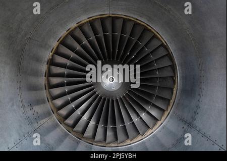Flugzeuge und Raumfahrzeuge aus dem Speyer Technik Museum Flugzeuge und Space Shuttle Buran-Technik Museum Speyer Stockfoto