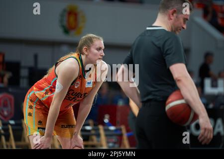 Saragossa, Spanien. 30. März 2023. Lauren Cox von Valencia Basket gesehen während des Quarterfinals des Queen's Cup zwischen Valencia Basket und Movistar Estudiantes im Pavilion Principe Felipe. Endstand: Valencia Basket 69:56 Movistar Estudiantes. (Foto: Vicente Vidal Fernandez/SOPA Images/Sipa USA) Guthaben: SIPA USA/Alamy Live News Stockfoto