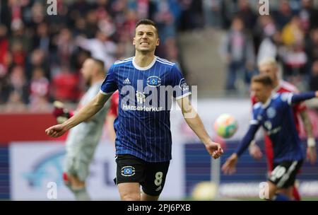 Düsseldorf, Deutschland. 31. März 2023. firo : 03/31/2023, Fußball, 2. Liga, 2. Bundesliga, Staffel 2022/2023, Fortuna Düsseldorf - HSV Hamburg, HSV Hamburg Hamburg Hamburg Hamburg Jubiläum 0: 1 Laszlo BENES, HSV Hamburg Kredit: dpa/Alamy Live News Stockfoto