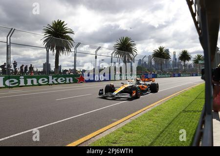MELBOURNE, Australien, 31. März 2023; #81, Oscar PIASTRI, AUS, McLaren F1 Team, MCL60, Mercedes-Motor während DES AUSTRALISCHEN Formel 1 Grand Prix am 31. März 2023, Albert Park - Melbourne, Formel 1 Rennen in Australien, Motorsport, F1 GP, Honorarpflichtiges Foto, gebührenpflichtiges Bild, Copyright © Clay CROSS / ATP Images (CROSS Clay / ATP / SPP) Stockfoto